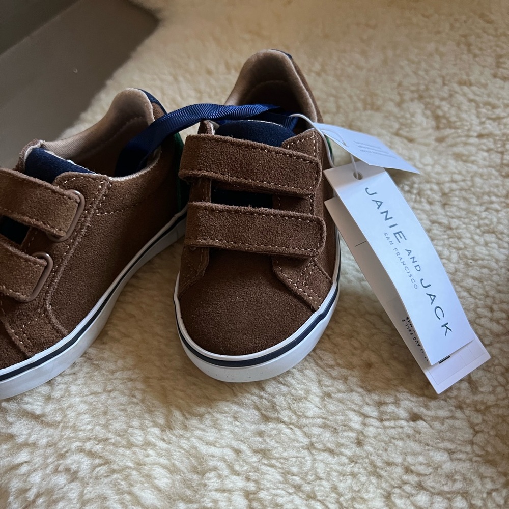 Janie and Jack Toddler Boys never worn Brown faux Suede Velcro sneaker. - Picture 2 of 5